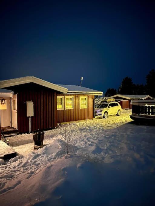 Villa Langroesta; Ruime Blokhut Grenzend Aan Bos Hagfors Exterior foto